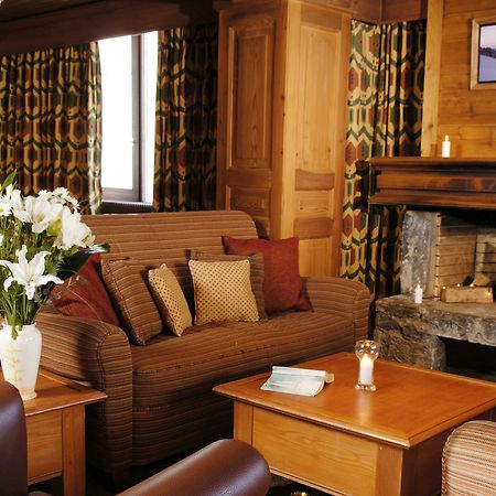 Chalet Hotel Le Val D'Isere ภายนอก รูปภาพ