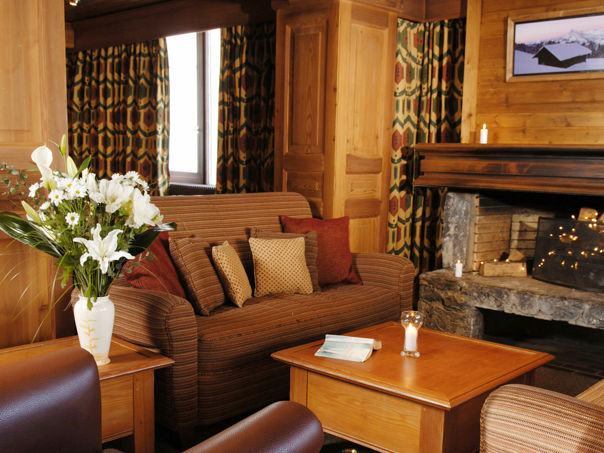 Chalet Hotel Le Val D'Isere ภายนอก รูปภาพ